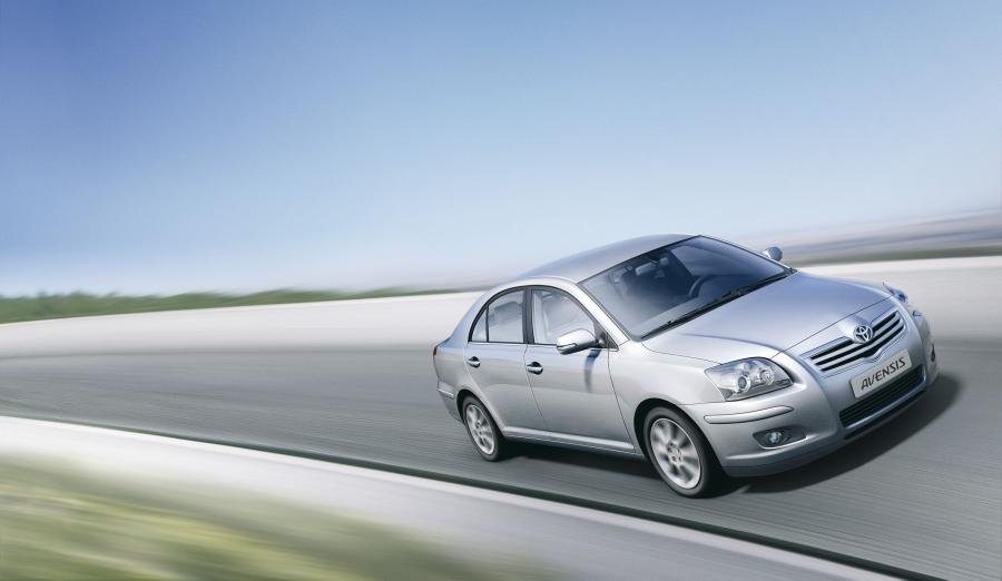  Toyota Avensis Sedan 2006 года  (фото 77 из 113)